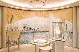 Cartier opens newly renovated and enlarged store in Vienna.